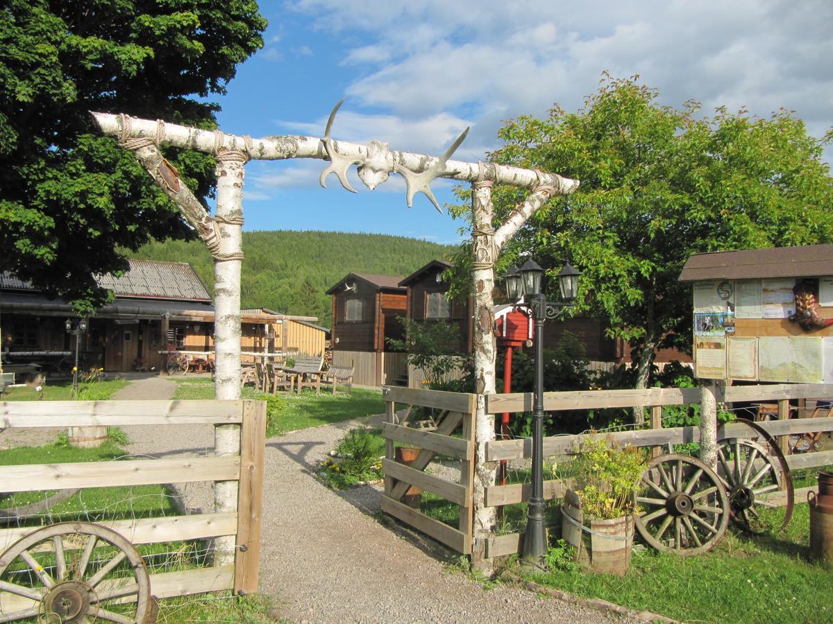 Bed and Breakfast Sun Dance Ranch Eksharad Экстерьер фото